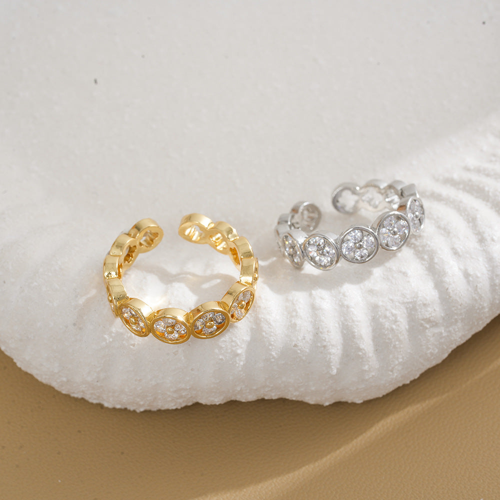 Adjustable Four-Leaf Clover Ring