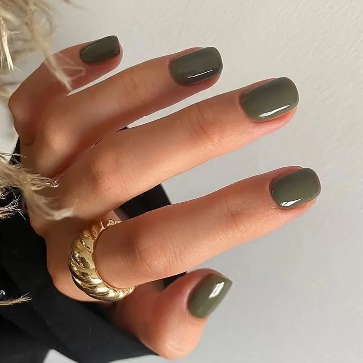 SARA | Press-On Nails | 24PCS